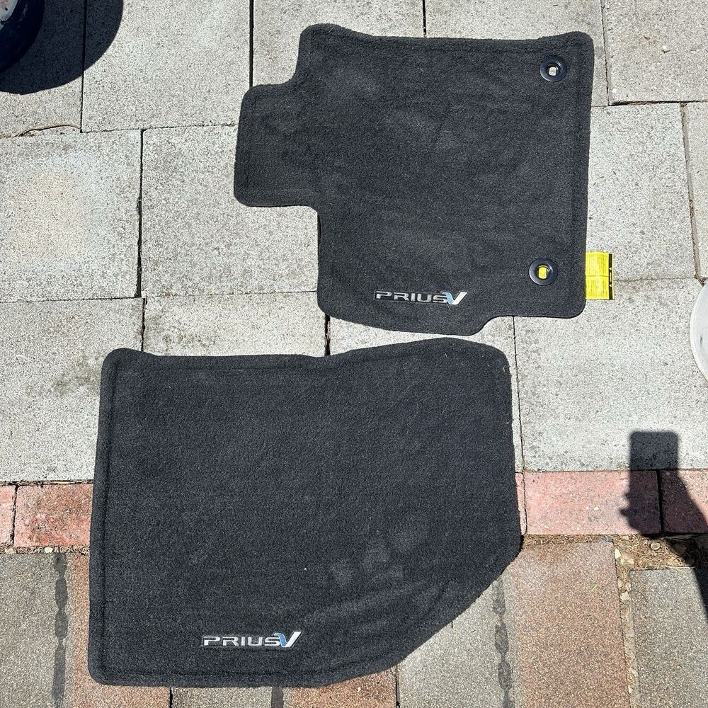 OEM Toyota Prius V Front Carpet Floor Mats Black 2012-2017 PT208-47128 Pair